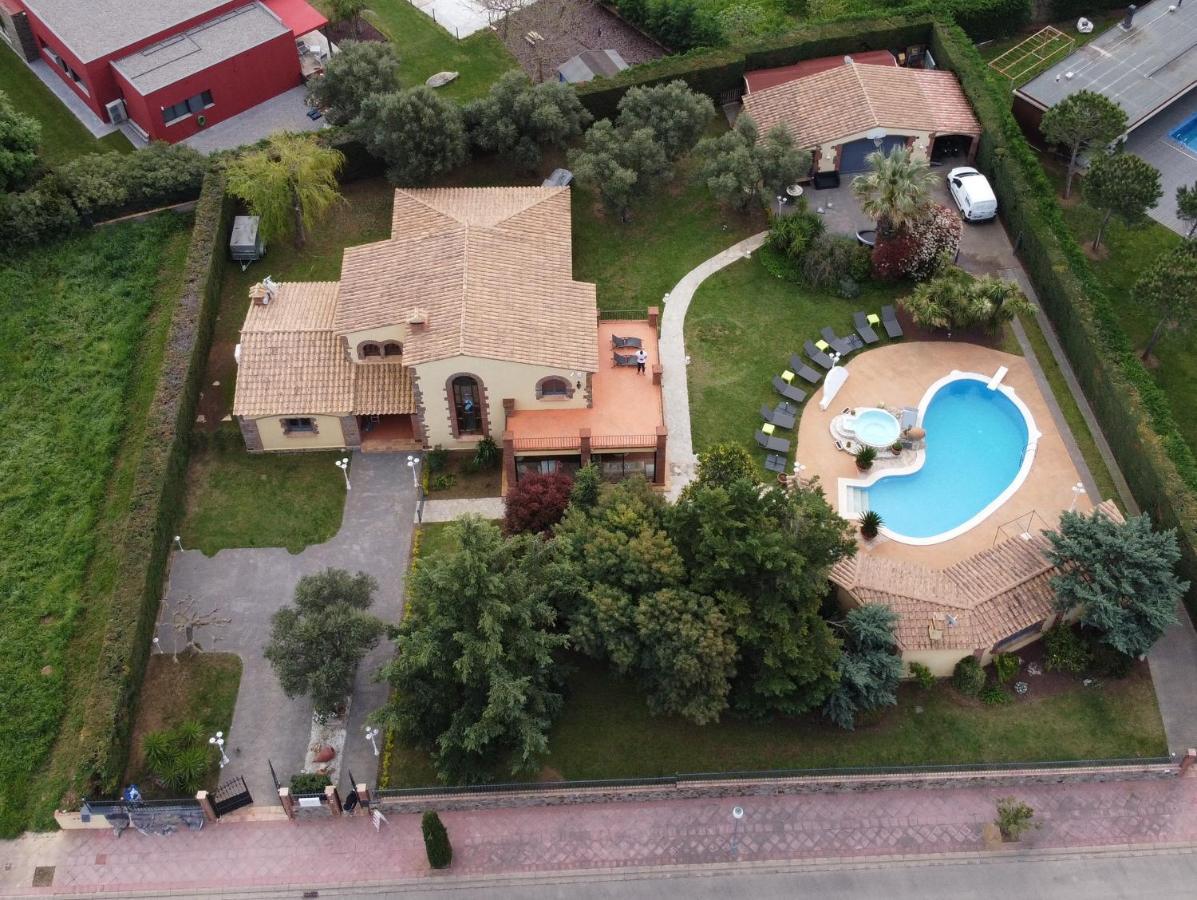 La Villa Du Golf Peralada Bagian luar foto